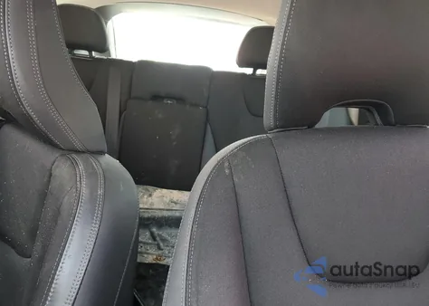 2015 Volvo Xc60 T5 from USA, damaged, VIN YV440MDJ4F2689126